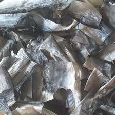 INCREÍBLE OFERTA en EMBALAJE DE PIEL DE PESCADO BASA FRESCO Y FANTÁSTICO SECO 15 KG/BOLSA - Product Image 5