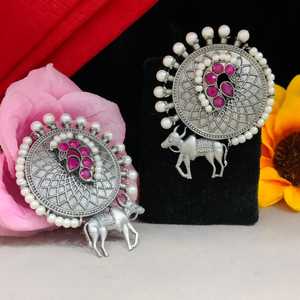 Boucles d'oreilles oxydées en pierre colorée avec perles travail léger mais déclaration digne boucles d'oreilles traditionnelles indiennes pour les filles du collège - Product Image 4