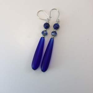 Pendientes de cuentas bohemias con flecos en cascada Andy de diseño turquesa, regalo de joyería único - Product Image 1