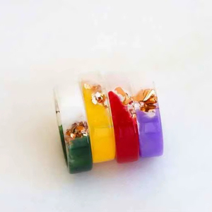 Resin Acrylic Rings Round Shape Handcrafted Love Ring Women Party Jewelry Wholesale Supply for Best Price - Product Image 1