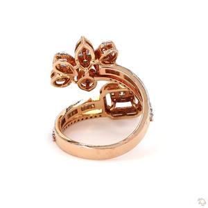 Elegante Anillo de Diamantes de Oro para Mujer con Acabado Brillante, Joyería Elegante para Bodas, Compromisos y Fiestas - Product Image 2
