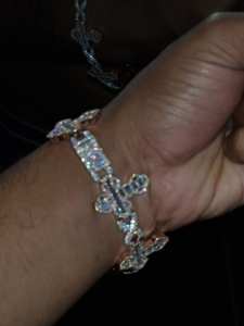 สร้อยข้อมือแบบไขว้สีโรสโกลด์สำหรับผู้ชายและผู้หญิงประดับด้วยเพชรโมอิสซาไนต์ทรงกลมและบาแกตต์ - Product Image 5