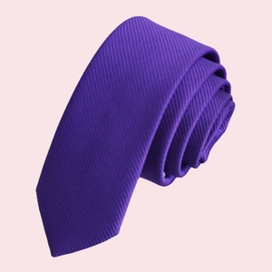 Corbata de moda delgada simple con rayas propias moradas - Product Image 1