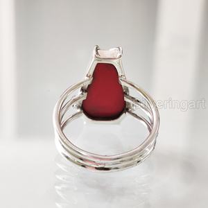 Anillo de Plata de Ley 925 Hecho a Mano para Mujer con Gema de Coral Rojo Natural AAA en Forma de Ataúd, Piedra de Nacimiento de Abril, Regalo de Aniversario de Bodas - Product Image 3