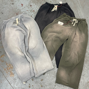 Custom logo 100% Cotton Heavyweight Sweatpants Men Customized Vintage Washed Sun Faded Wide Leg Sweatpants - Product Image 1