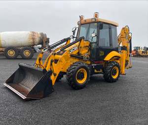 Chargeuse-pelleteuse JCB 2CX 4WS d'occasion en bon état, modèle 2023, chargeuses-pelleteuses JCB 1CX 2CX 4CX et chargeuses frontales, à vendre au meilleur prix - Product Image 3