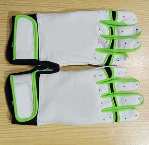 ถุงมือตีเบสบอลสำหรับเล่นเบสบอลทำจากหนังสวมใส่สบายมีความทนทานตามสั่งขนาด - Product Image 1