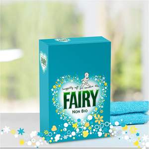 Lessive en poudre Fairy Non Bio 4,4 kg, 80 lavages, pour peaux sensibles, avec technologie anti-résidus - Emballage variable - Product Image 3