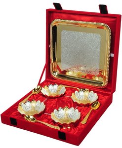 Eye Catching Designed Two Tone Color Lotus Bowl Shaped Corporate <b>Gift</b> Set Available at Nominal and Reasonable Price for Sale - Product Image 1