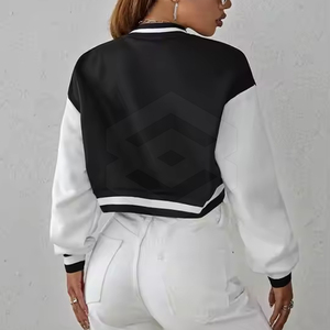 Veste Letterman Crop Top personnalisée, veste Letterman de superbe qualité, design unique, veste Letterman pour femmes - Product Image 2