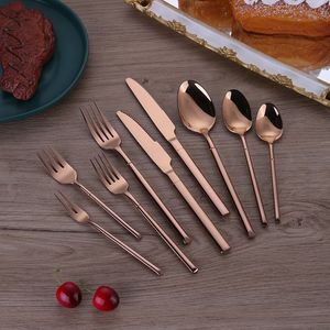 Juego de Cubiertos de Metal con Diferentes Estilos, Ideal para Presentaciones de Alta Cocina, Hoteles, Resorts, Restaurantes y Eventos en Todo el Mundo - Product Image 2
