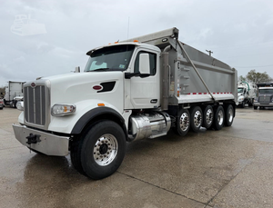 Camión Volquete Peterbilt 567 Usado, Muy Limpio, Modelo 2022, Motor Paccar de 510HP, Automático - Product Image 1
