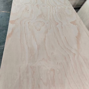 Hoja de <span class=keywords><strong>madera</strong></span> <span class=keywords><strong>contrachapada</strong></span> comercial de 18mm Tablero de <span class=keywords><strong>madera</strong></span> <span class=keywords><strong>contrachapada</strong></span> elegante Resistente al agua E0 Formaldehído Diseño moderno Uso al aire libre Grado de primera clase - Product Image 2