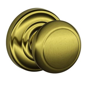 Herrajes bien elaborados con un acabado refinado de una manija de puerta metálica con pulido dorado que añaden un aspecto profesional y elegante a cualquier puerta. - Product Image 3