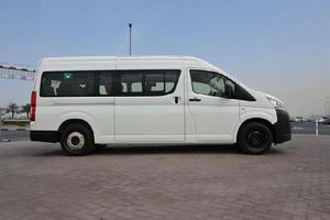 NUOVISSIMO 2025 Hiace GL-High Roof Commuter 3.5L Potenza (277 CV) 4 Cilindri Alimentazione a Benzina Trazione Posteriore Trasmissione Automatica Guida a Sinistra - Product Image 4