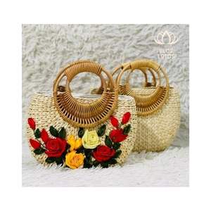 กระเป๋าทรงดอกบัวเวียดนามทำมือด้ามจับผักตบชวาทำด้วยมือผลิตภัณฑ์สูง - Product Image 1