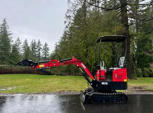 ENVÍO GRATUITO Excavadora Hidráulica Mini VICSEC VC13 de 13 HP con Cuchilla de Retroexcavación y Dientes, Pulgar Manual, EPA, CE, Sistema Hidráulico Auxiliar - Product Image 4