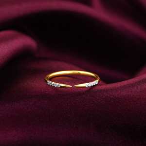 แหวนเพชรแบบเปิดที่สามารถปรับได้สีทองพรีเมี่ยมถูกออกแบบมาให้มีการเคลือบสีโรสโกลด์18K และมีรายละเอียดพลอยชั้นดี - Product Image 3