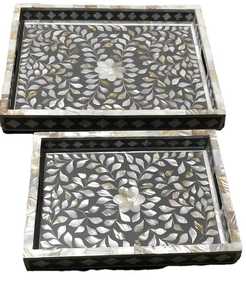 Plateau d'incrustation de nacre et d'os fait à la main héritage lumineux Articles de maison de luxe personnalisés pour une salle à manger, une cuisine et des cadeaux élégants - Product Image 2