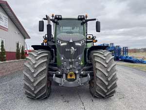 Tractor Agrícola Fendt 936 VARIO 4WD, Potencia Nominal de 100 CV, Bomba de Motor Automática, Caja de Cambios, Transmisión por Engranajes, Rodamiento, Núcleo del Motor Incluido - Product Image 5