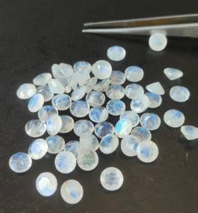 หินมูนสโตนสีรุ้งธรรมชาติขนาด2มม.-30มม. อัญมณีหลวมเหลี่ยมเพชรพลอยสำหรับทำเครื่องประดับขายส่ง - Product Image 2