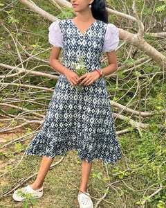 Un hermoso maxi de verano con el patrón único de manga Hakoba - Product Image 5