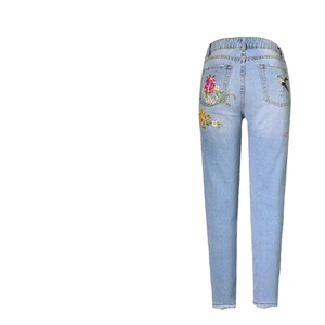 Jeans droits pour femmes vintage à fleurs brodées, longueur cheville, braguette boutonnée, denim doux - Product Image 2