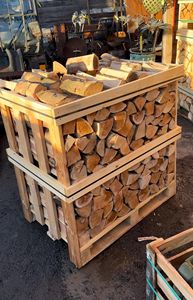 High Quality Oak Beech & Pine <b>Firewood</b> <b>Logs</b> Sun Dried Split 4-6 Times (8-15 cm Diameter) Grade a Factory Price - Product Image 5