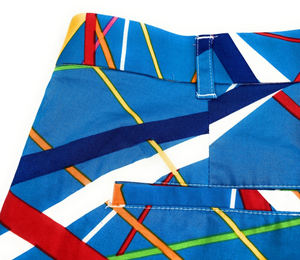 Short de golf pour homme de 9 pouces, entrejambe 90% polyester 10% élasthanne, logo personnalisé, impression par sublimation, motif élastique - Product Image 3