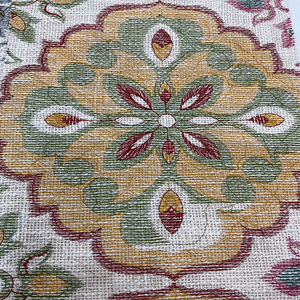 Manufacturer & Wholesaler of Handloom Nonwoven Embroidery Fabric for Wedding Home Textile Bag Use - Product Image 4