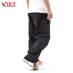 Pantalones Cargo Color negro Nueva llegada Tela de algodón con múltiples bolsillos Al Aire Libre Los hombres usan pantalones Cargo POR VIKY INDUSTRIES - Product Image 3