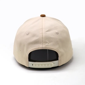 Casquettes de golf imperméables et respirantes en gros, logo brodé 3D personnalisé, casquette à 5 panneaux bicolore, visière en daim, logo sur la bande de couture intérieure - Product Image 4