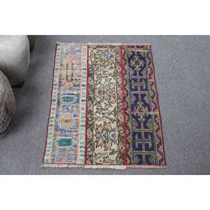 พรมตุรกี ขนาด 2.1x2.8 ฟุต สีน้ำเงินแดงลายตาราง ทำจากขนสัตว์ วินเทจ - Product Image 1