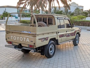 TOYOTA LANDCRUISER DOUBLE CABINE 4X4 MOTEUR DIESEL PICKUPS 2023 D'OCCASION - Product Image 4