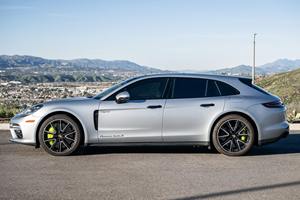 2018 Porsche Panamera Turbo S Hybride Sport Turismo - Product Image 3