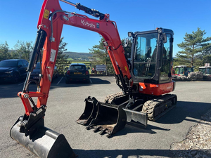 Mini-excavatrice Kubota KX037-4 abordable à vendre, équipement de construction prêt à être expédié - Product Image 4