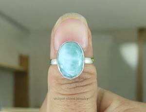 Bague fine en argent sterling 925 faite à la main pour femme pierre précieuse Larimar naturelle avec sertissage de diamants taille poire - Product Image 3