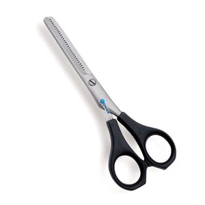 กรรไกรตัดผมสแตนเลสพร้อมที่วางนิ้วที่จับพลาสติกสีดําออกแบบเอง - Product Image 2