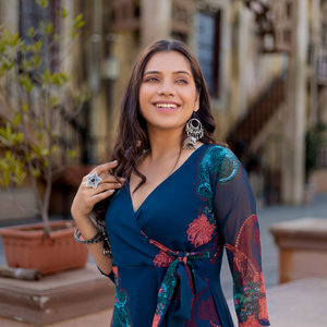 Alta demanda Gota Work Georgette Fully Flair Angharkha vestido con Dupatta para niñas vestido de novia disponible para la venta - Product Image 2