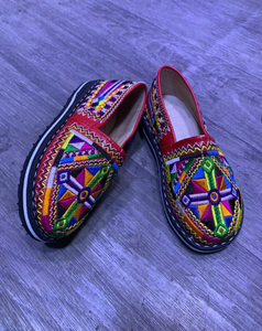 Mocassins en cuir véritable fait à la main marocain Amazigh Babouch, mocassins en cuir véritable personnalisés OEM disponibles 10 - Product Image 2