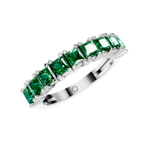 Bague intemporelle en or blanc ou argent avec émeraude taille princesse sertie à griffes, en métal précieux de qualité supérieure, pierre naturelle 2 carats - Product Image 1