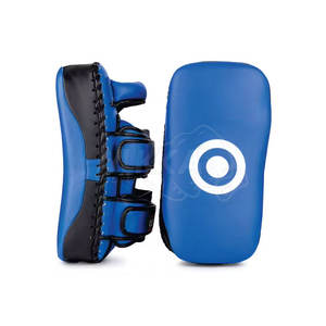 Protège-bras de boxe en cuir léger personnalisé de haute qualité, protection de base, réglable, confortable, fermeture à boucle et crochet pour hommes - Product Image 1