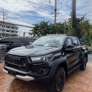 Camioneta Toyota Hilux 2024, Doble Cabina, 4X4 - Product Image 1