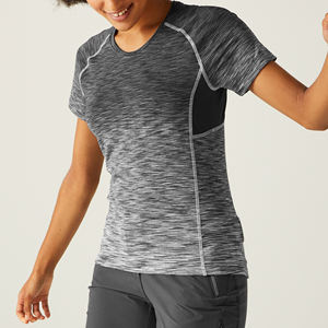 Camisetas de gimnasio con logotipo personalizado para mujer hechas con tela de poliéster para verano, ropa de entrenamiento informal disponible al por mayor - Product Image 6