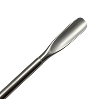 Medistar Pousse-cuticules professionnel double face en acier inoxydable durable avec logo personnalisé, brosse à ongles et pédicure