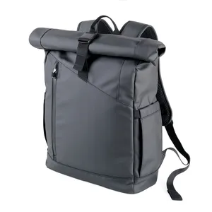 Zaino Personalizzato Troika Nero con Chiusura Roll Top e Accessori Personalizzati per Promozioni - Product Image 1