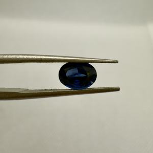 พลอยไพลินสีน้ำเงินธรรมชาติผ่านการอบด้วยความร้อนเจียระไนเป็นรูปวงรีแบบเหลี่ยมเพชรพลอยหลวม - Product Image 5