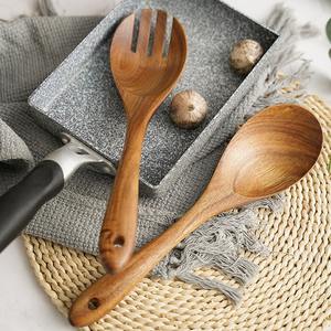 Ustensiles à salade en bois d'acacia les plus vendus ensemble fourchette et cuillère en bois pour servir et mélanger les salades - Product Image 1