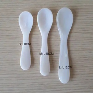 Hot Selling 2023 Customized logo White Exquisite Natural Mother of Pearl Shell Caviar Spoon for Fancy Dinner - Product Image 1