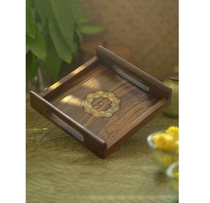 Plateau de service en bois de haute qualité en laiton AK de couleur naturelle avec poignée en métal fini noir Lot de 2 pour ustensiles de cuisine/vaisselle - Product Image 5